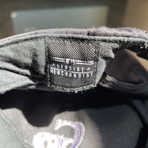Excellent Condition Kids' Colorado Rockies Baseball Hat - Picture 7 of 8